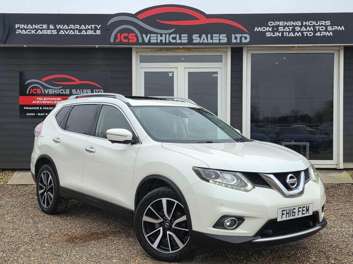 Nissan X-Trail 1.6 DCi Tekna XTRON Euro 6 (s/s) 5dr Nissan X-Trail 1.6 DCi Tekna XTRON Euro 6 (s/s) 5dr