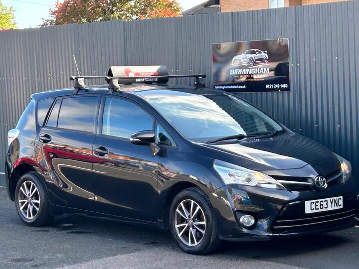 Toyota Verso 2.0 D-4D Icon Euro 5 5dr