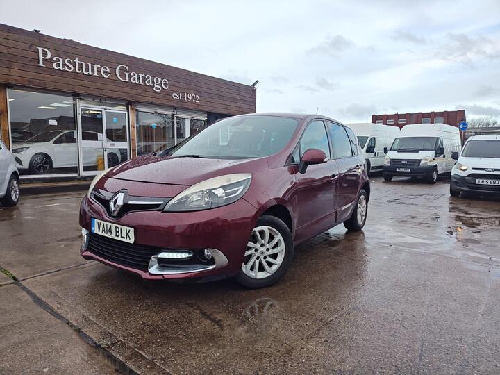 Renault Scenic 1.5 DCi ENERGY Dynamique TomTom Euro 5 (s/s) 5dr
