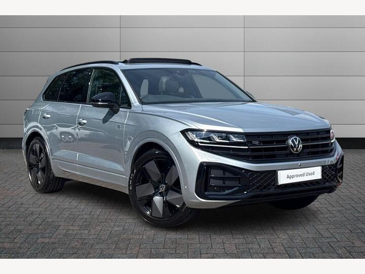Volkswagen Touareg 3.0 TDI V6 Black Edition Tiptronic 4Motion Euro 6 (s/s) 5dr