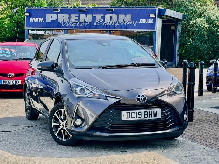 Toyota Yaris 1.5 VVT-i Icon Tech Euro 6 5dr
