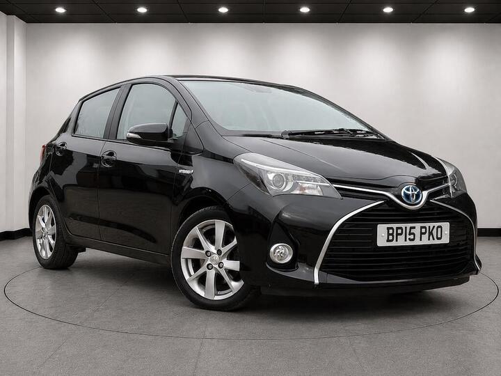 Toyota Yaris 1.5 VVT-h Excel E-CVT Euro 6 5dr (15in Alloy)