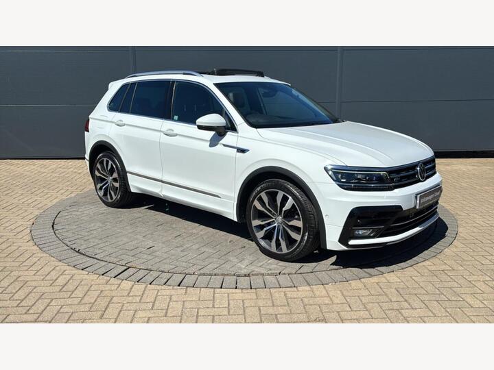 Volkswagen TIGUAN 1.5 TSI EVO R-Line Tech DSG Euro 6 (s/s) 5dr