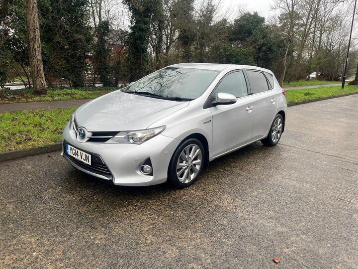 Toyota Auris 1.8 VVT-h Excel CVT Euro 5 (s/s) 5dr