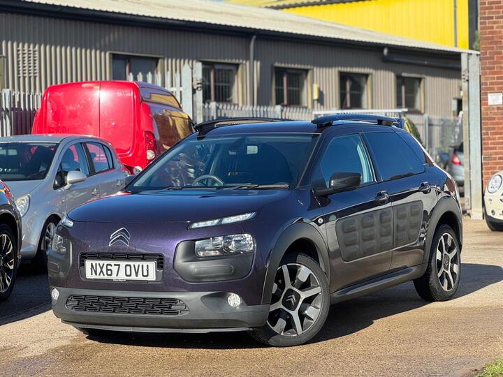 Citroen C4 Cactus 1.2 PureTech Flair Euro 6 5dr (Euro 6) Citroen C4 Cactus 1.2 PureTech Flair Euro 6 5dr (Euro 6)