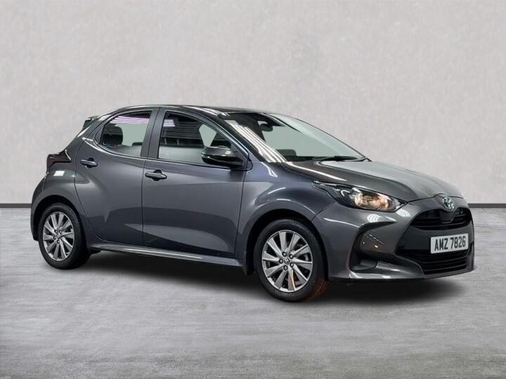 Toyota YARIS 1.5 VVT-h Icon E-CVT Euro 6 (s/s) 5dr