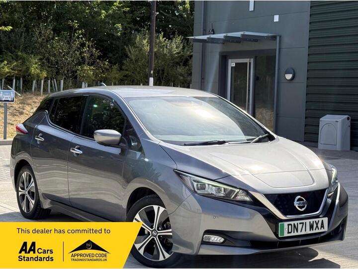 Nissan Leaf 40kWh Tekna Auto 5dr