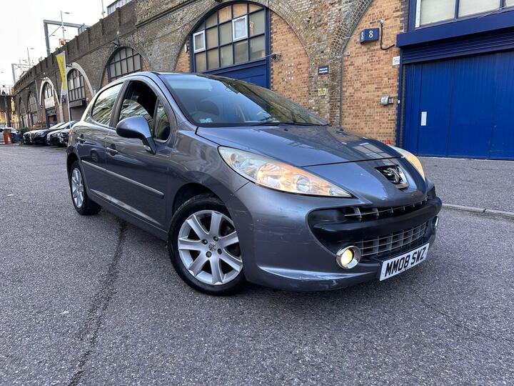 Peugeot 207 1.6 VTi Sport Tiptronic 5dr Peugeot 207 1.6 VTi Sport Tiptronic 5dr