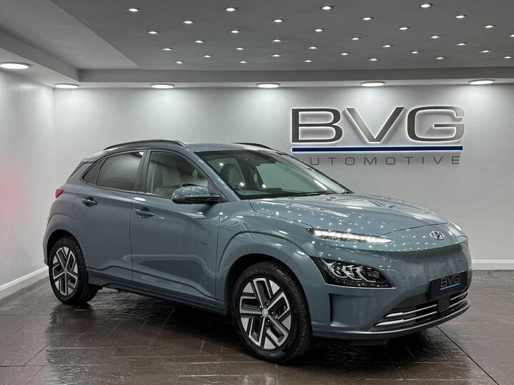 Hyundai KONA 64kWh Premium Auto 5dr (10.5kW Charger) Hyundai KONA 64kWh Premium Auto 5dr (10.5kW Charger)