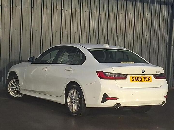 BMW 3 Series 2.0 320d SE Euro 6 (s/s) 4dr