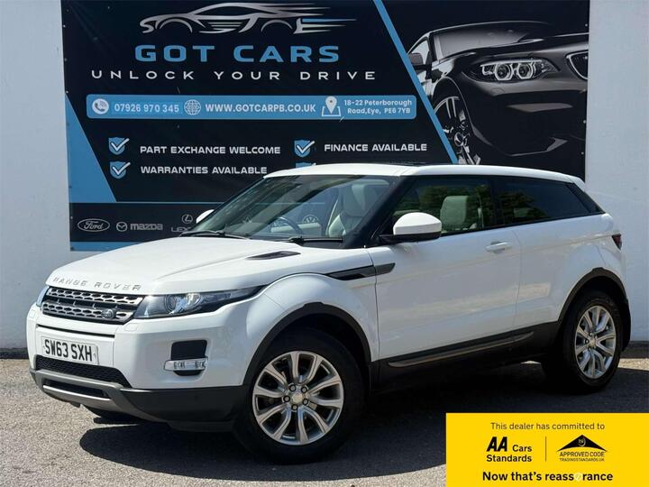 Land Rover Range Rover Evoque 2.2 SD4 Pure Tech Auto 4WD Euro 5 (s/s) 3dr Land Rover Range Rover Evoque 2.2 SD4 Pure Tech Auto 4WD Euro 5 (s/s) 3dr