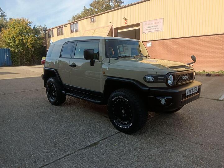 Toyota FJ Cruiser 4.0 Auto A Trac Ulez