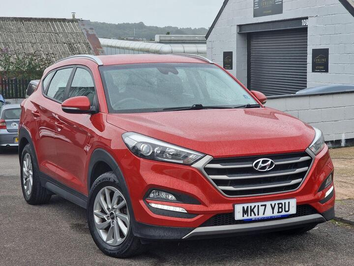 Hyundai TUCSON 2.0 CRDi SE Nav Auto 4WD Euro 6 5dr