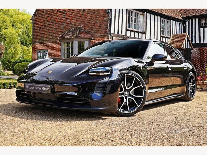Porsche TAYCAN Performance Plus 93.4kWh 4S Sport Turismo Auto 4WD 5dr (22kW Charger)