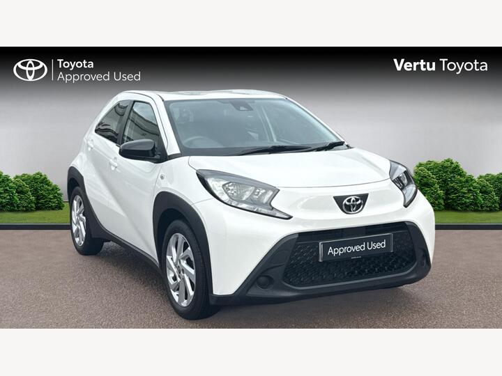 Toyota Aygo X 1.0 VVT-i Pure Euro 6 (s/s) 5dr Toyota Aygo X 1.0 VVT-i Pure Euro 6 (s/s) 5dr