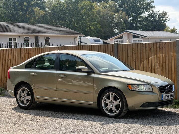 Volvo S40 1.8 SE Euro 4 4dr