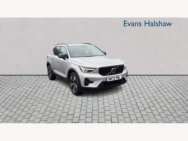 Volvo XC40 ESTATE 2.0 B4 MHEV Ultimate DCT Auto Euro 6 (s/s) 5dr