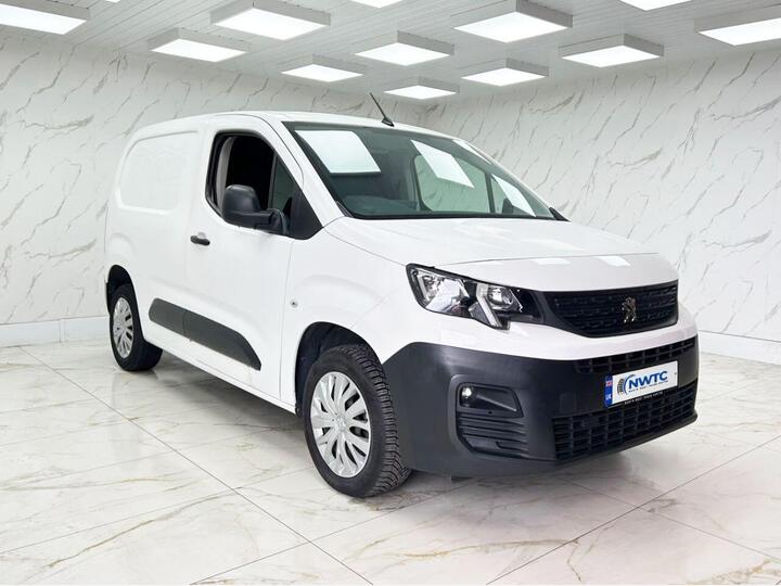 Peugeot PARTNER 1.5 BlueHDi 1000 Professional Standard Panel Van 5dr Diesel Manual SWB Euro 6 (100 Bhp) 1 OWNER FROM NEW!  1 OWNER FROM NEW!