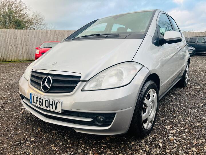 Mercedes-Benz A Class 1.5 A160 BlueEfficiency Classic SE 5dr Mercedes-Benz A Class 1.5 A160 BlueEfficiency Classic SE 5dr