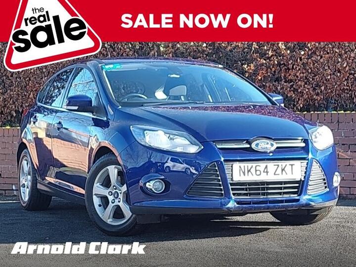 Ford Focus 1.6 Zetec Navigator Powershift Euro 5 5dr