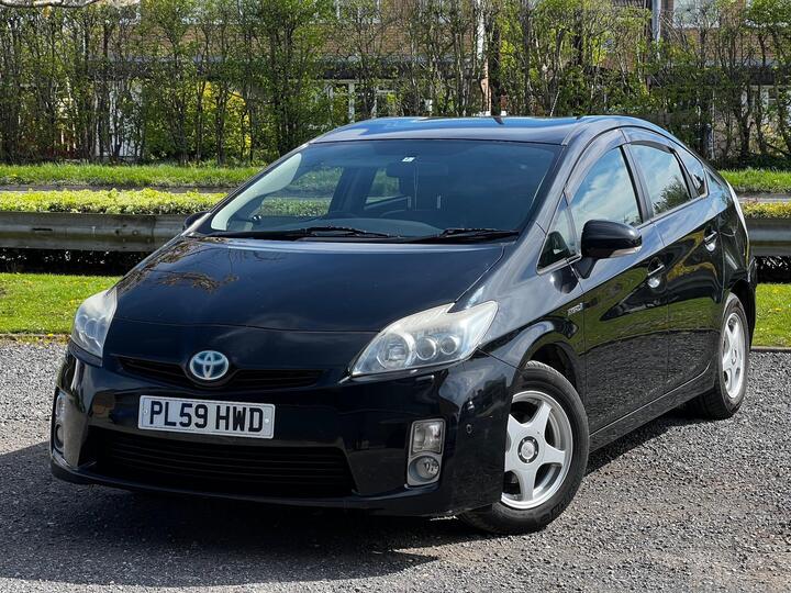 Toyota Prius 1.8 VVT-h T Spirit Hatchback 5dr Petrol Hybrid CVT Euro 5 (s/s) (136 Ps)