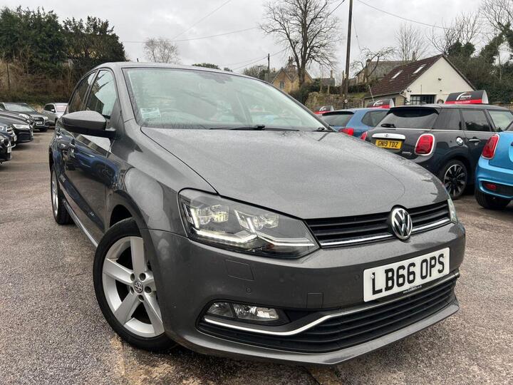 Volkswagen POLO 1.0 TSI BlueMotion Tech SEL DSG Euro 6 (s/s) 5dr Volkswagen POLO 1.0 TSI BlueMotion Tech SEL DSG Euro 6 (s/s) 5dr