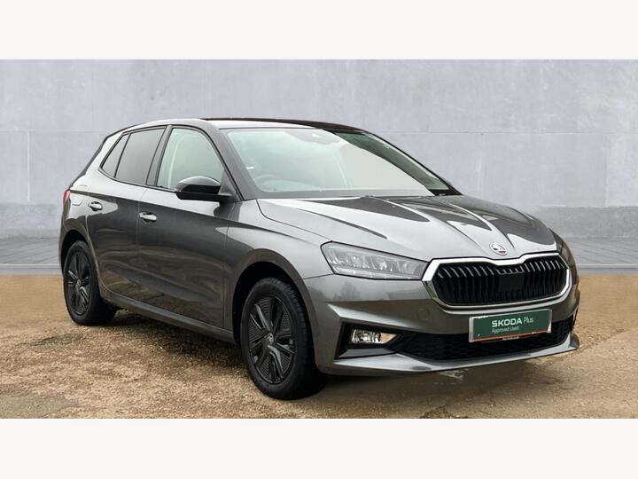 Skoda Fabia 1.0 MPI Design Edition Euro 6 (s/s) 5dr Skoda Fabia 1.0 MPI Design Edition Euro 6 (s/s) 5dr