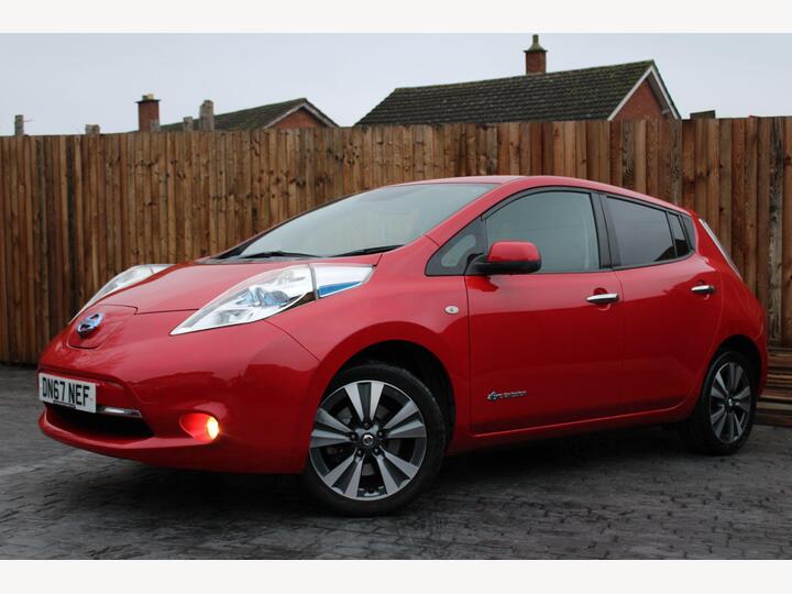 Nissan Leaf 30kWh Tekna Auto 5dr