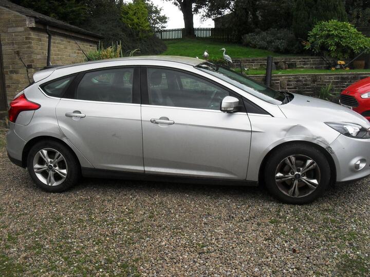 Ford Focus 1.6 Zetec Euro 5 5dr