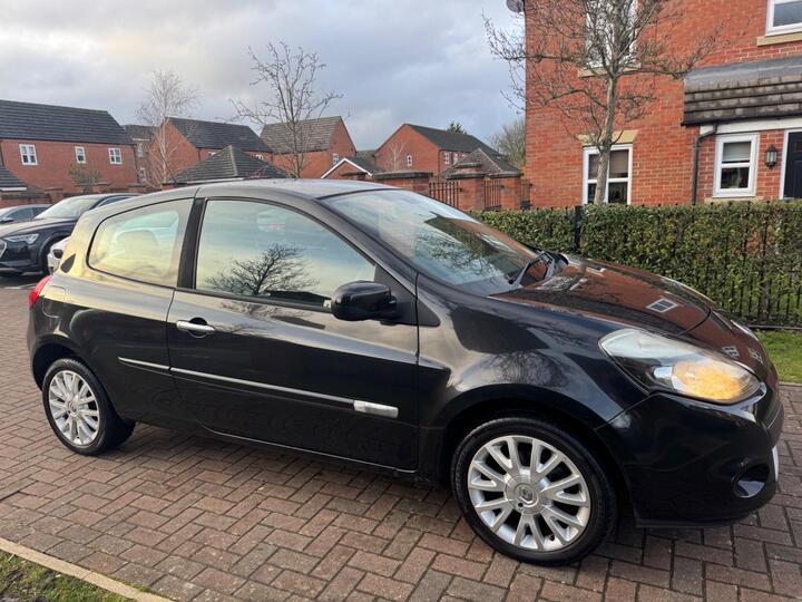 Renault Clio 1.2 Dynamique TomTom Euro 4 3dr