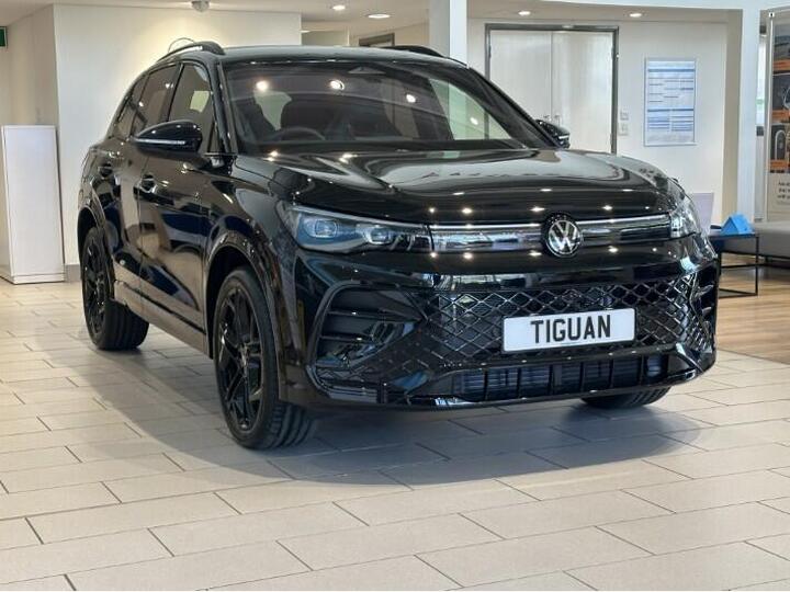 Volkswagen TIGUAN 2.0 TDI R-Line DSG Euro 6 (s/s) 5dr