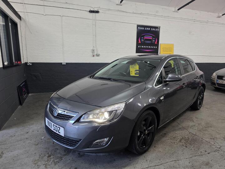 Vauxhall Astra 1.6 16v SRi Euro 5 5dr