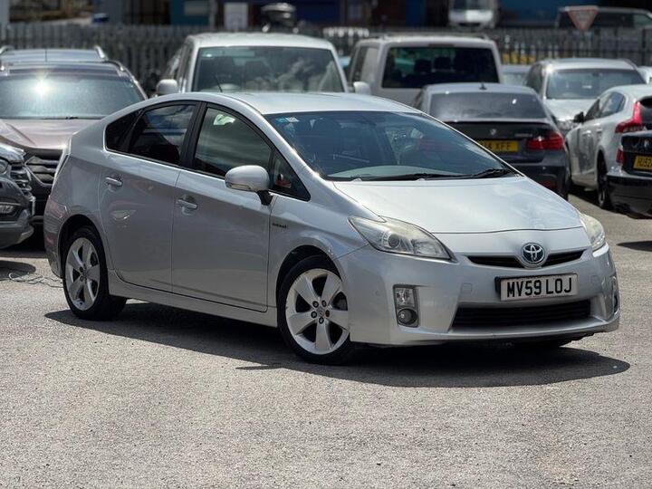 Toyota Prius 1.8 VVT-h T Spirit CVT Euro 5 (s/s) 5dr Toyota Prius 1.8 VVT-h T Spirit CVT Euro 5 (s/s) 5dr