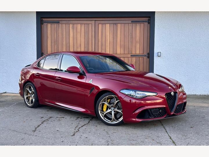 Alfa Romeo Giulia 2.9 V6 Bi-Turbo Quadrifoglio Auto Euro 6 (s/s) 4dr