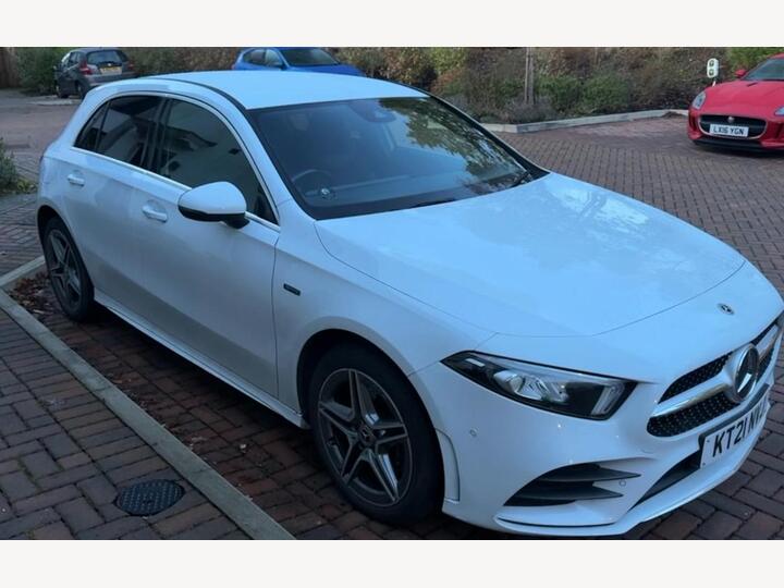 Mercedes-Benz A Class 1.3 A250e 15.6kWh AMG Line (Executive) 8G-DCT Euro 6 (s/s) 5dr