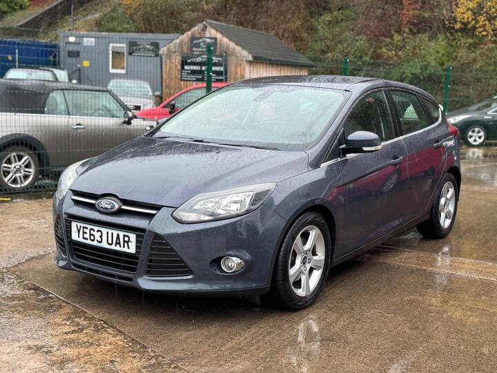Ford Focus 1.6 TDCi Zetec Navigator Euro 5 (s/s) 5dr