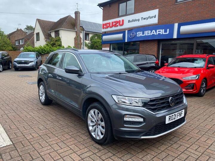 Volkswagen T-Roc 1.5 TSI EVO SE DSG Euro 6 (s/s) 5dr Volkswagen T-Roc 1.5 TSI EVO SE DSG Euro 6 (s/s) 5dr