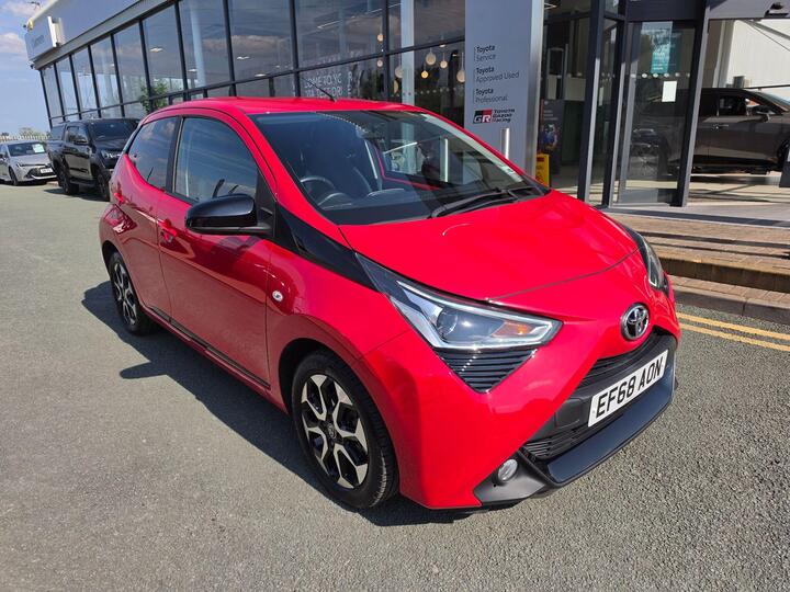 Toyota AYGO 1.0 VVT-i X-trend X-shift Euro 6 5dr