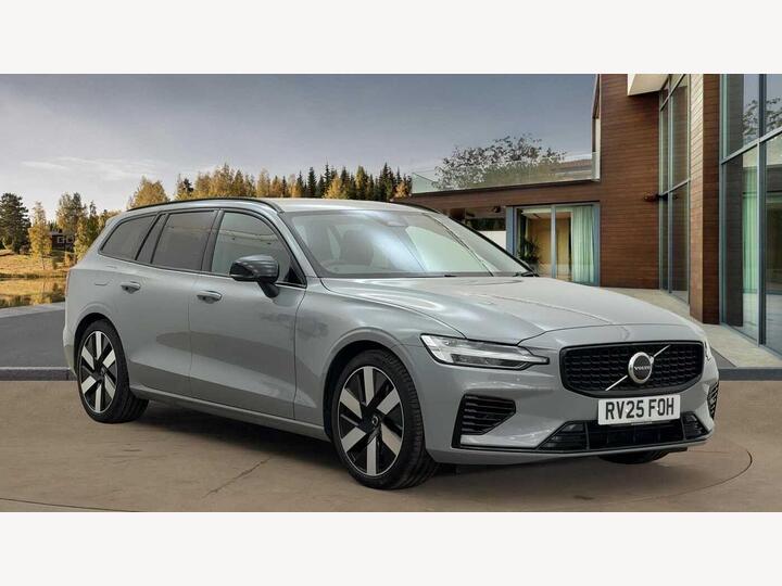 Volvo V60 2.0 T6 18.8kWh Plus Auto AWD Euro 6 (s/s) 5dr