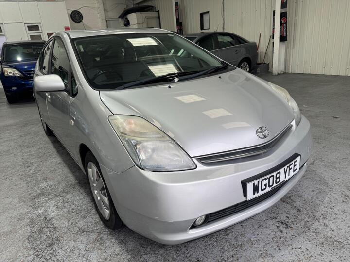 Toyota Prius 1.5 T4 CVT 5dr