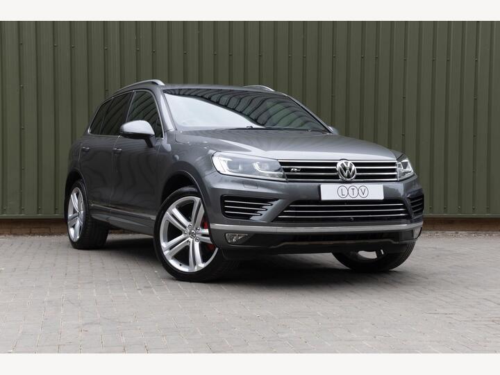 Volkswagen Touareg 3.0 TDI V6 BlueMotion Tech R-Line Plus Tiptronic 4WD Euro 6 (s/s) 5dr