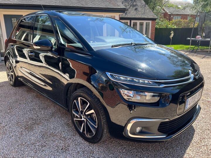 Citroen C4 Picasso 1.2 PureTech Feel Euro 6 (s/s) 5dr Citroen C4 Picasso 1.2 PureTech Feel Euro 6 (s/s) 5dr