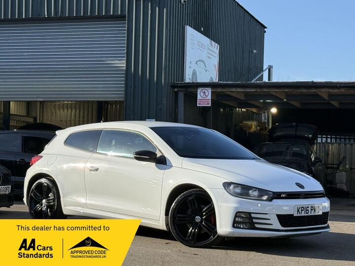 Volkswagen SCIROCCO 2.0 TDI BlueMotion Tech R-Line DSG Euro 6 (s/s) 3dr