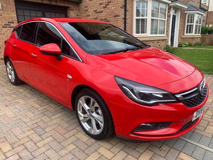 Vauxhall Astra 1.4i Turbo SRi Nav Euro 6 5dr
