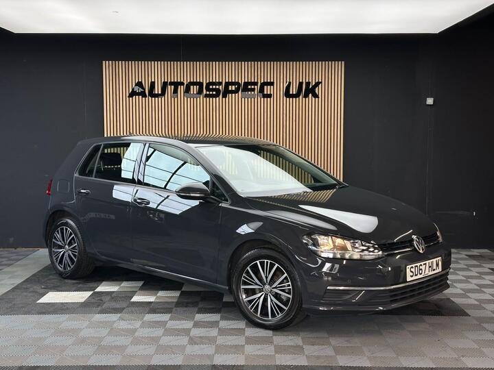 Volkswagen GOLF 1.6 TDI BlueMotion Tech SE Nav Euro 6 (s/s) 5dr