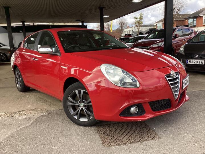 Alfa Romeo Giulietta 1.4 TB MultiAir Distinctive Euro 6 (s/s) 5dr
