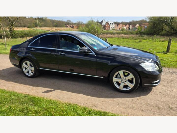 Mercedes-Benz S Class 3.0 S350 CDI V6 BlueEfficiency G-Tronic Euro 4 4dr Mercedes-Benz S Class 3.0 S350 CDI V6 BlueEfficiency G-Tronic Euro 4 4dr
