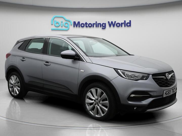 Vauxhall Grandland X 1.2 Turbo Elite Nav Euro 6 (s/s) 5dr Vauxhall Grandland X 1.2 Turbo Elite Nav Euro 6 (s/s) 5dr