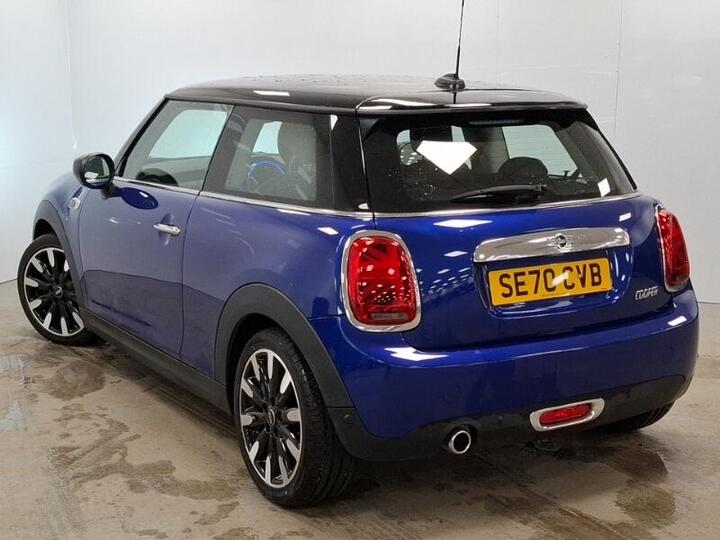MINI Hatch 1.5 Cooper Exclusive Steptronic Euro 6 (s/s) 3dr