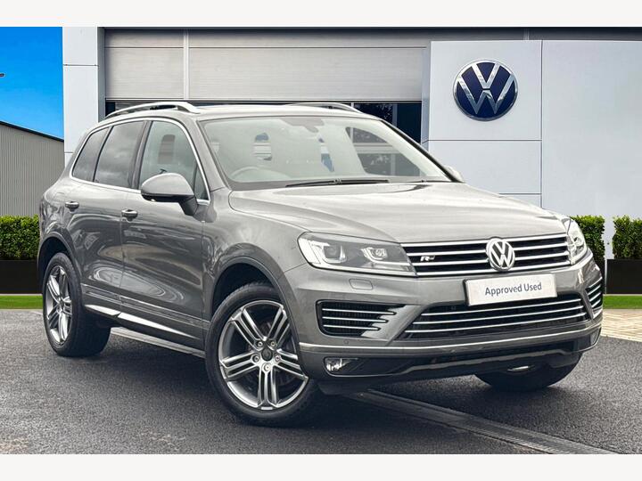 Volkswagen Touareg 3.0 TDI V6 BlueMotion Tech R-Line Tiptronic 4WD Euro 6 (s/s) 5dr Volkswagen Touareg 3.0 TDI V6 BlueMotion Tech R-Line Tiptronic 4WD Euro 6 (s/s) 5dr